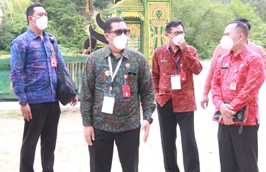 podiumnews.com-Bupati Tabanan Hadiri Peluncuran Peta Jalan Ekonomi Kerthi Bali